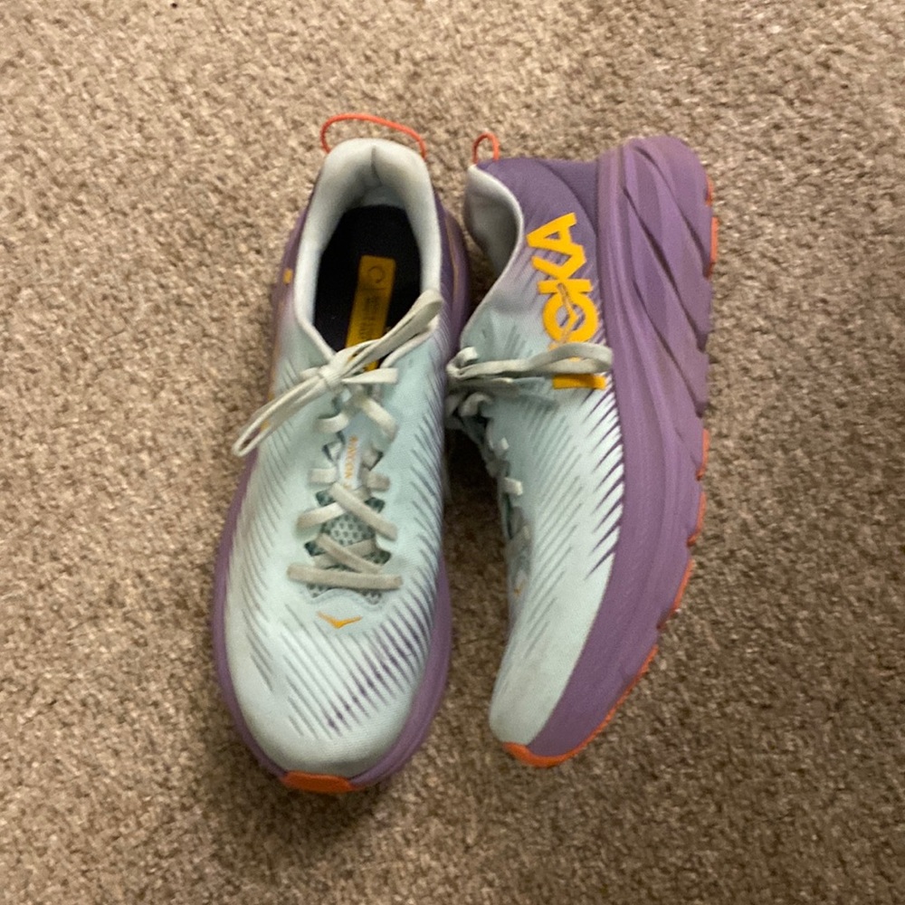 Hoka one one Rincon 3s, women’s 8.5